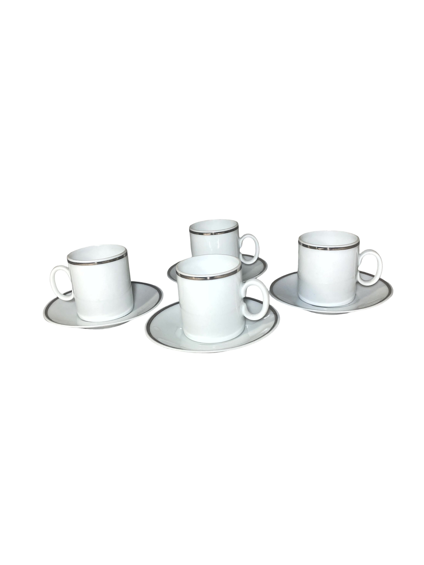 Quarteto de Xícaras de Porcelana Filete Dourado Renner – Linha Medaillon