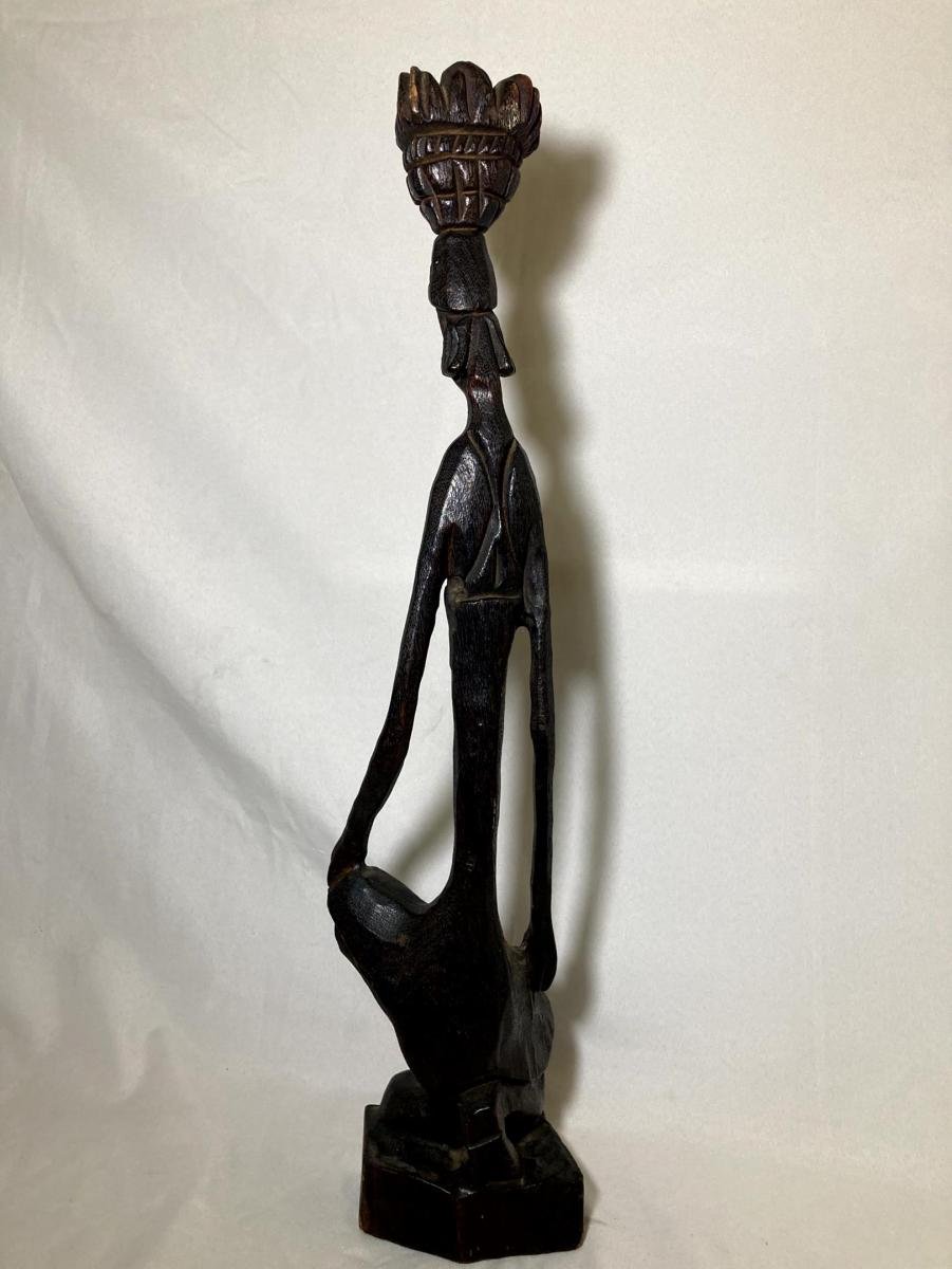 ARTE AFRICANA. Escultura em Madeira Entalhada Manualmente de Figura Tribal Zangueira - Imagem 3